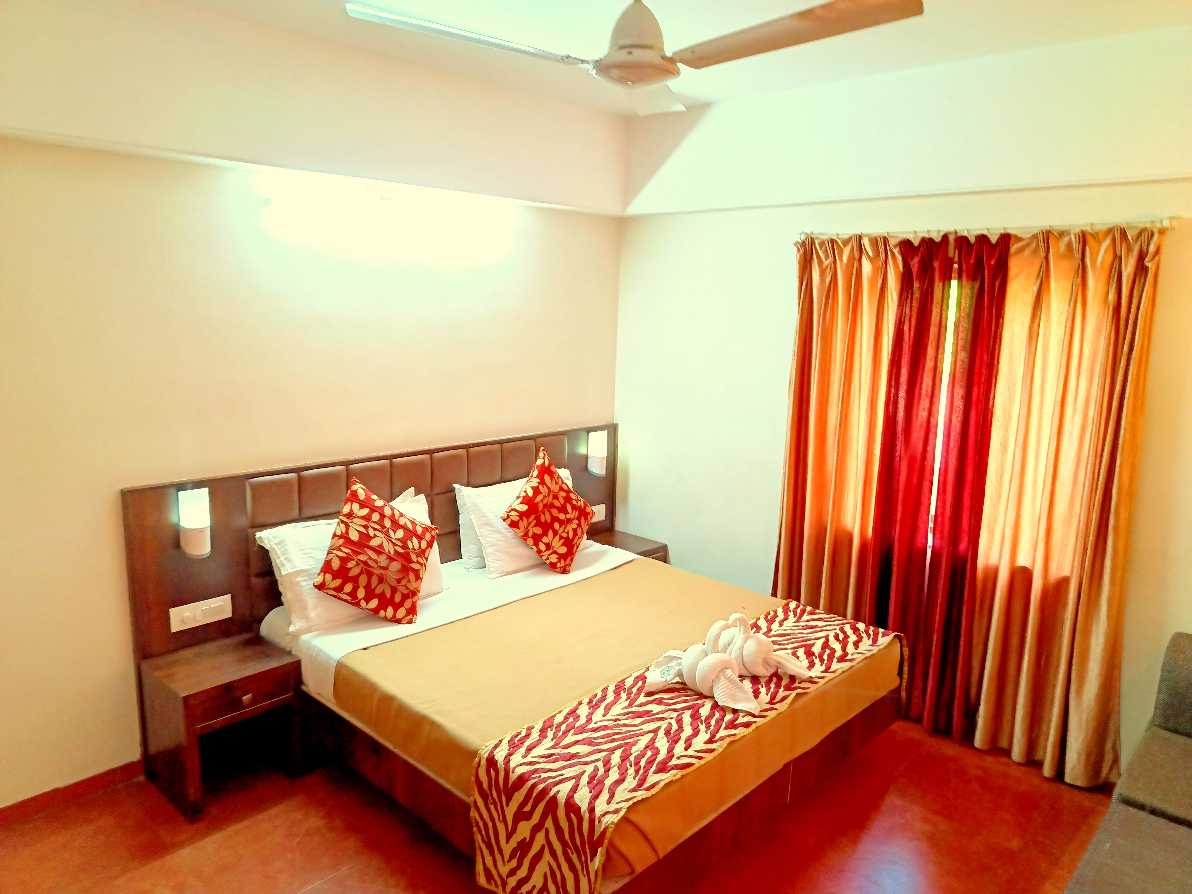 Couple Room at Hotel Viva Baga Near Tito's Club